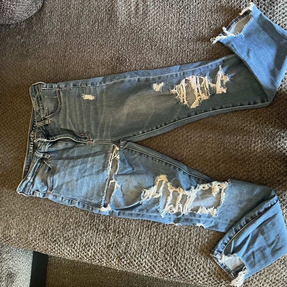 American Eagle Jeans/Jeggings High Rise. size 10R. Good condition.